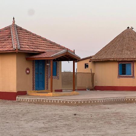 Rann Hellaro Homestay Bhudzs Kültér fotó